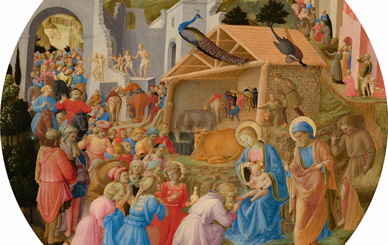 A round nativity scene depicts a procession of visitors including the Three Kings.
