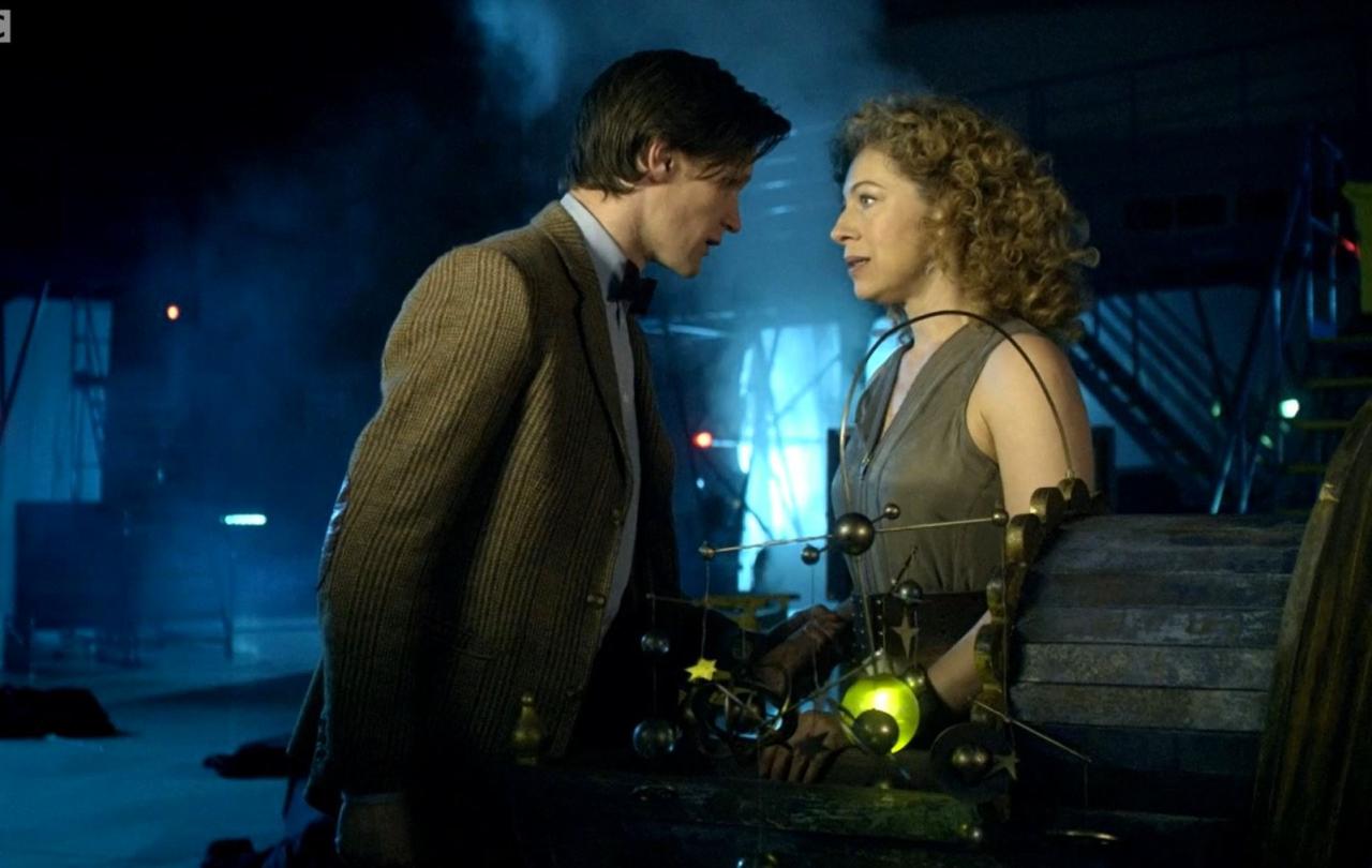 Doctor Who and River Song converse