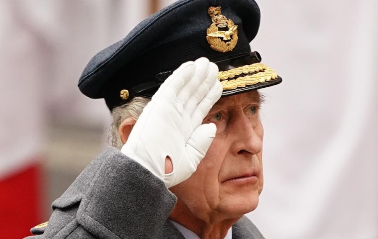 King Charles saltues.